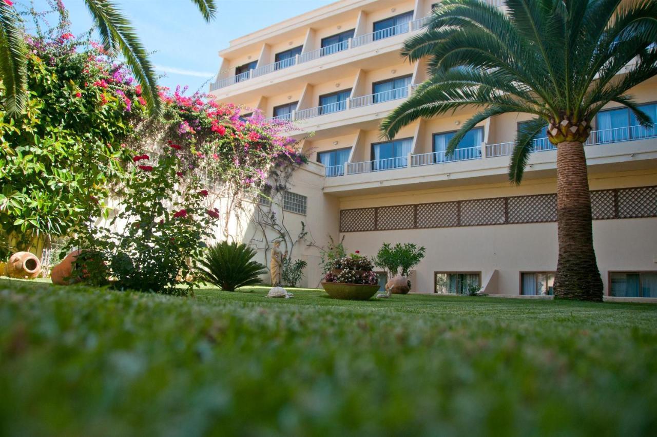 Hotel Bella Playa & Spa Кала Ратхада Екстериор снимка